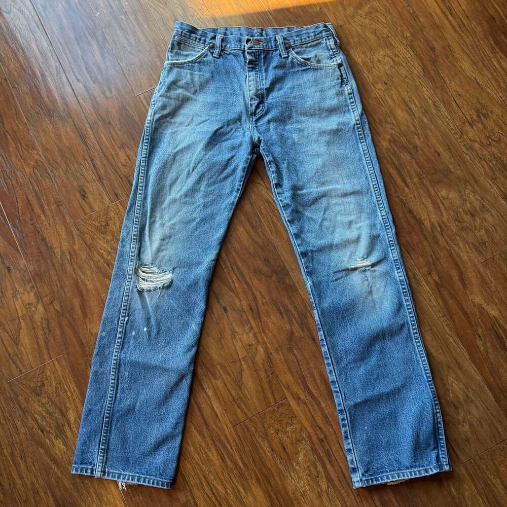 Wrangler Vintage 1996 Made in USA Cowboy Cut Denim Jeans Distressed